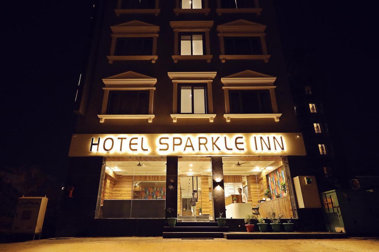 Hotel Sparkle Inn Just 400 Meters From Udaipur Railway Station Exterior foto